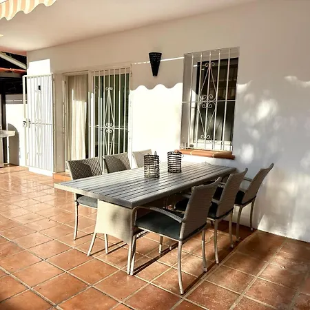 Apartment Pet-friendly Apartamento Con Piscina Y Terraza By Bebalmy